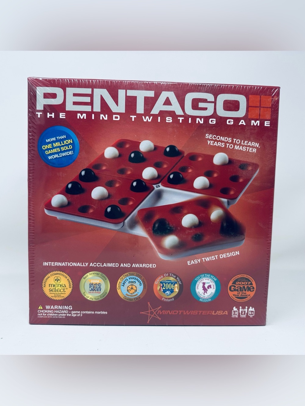 Pentago The Mind Twisting Strategy Board Game with Lid 2 Players Age 6+ Sealed